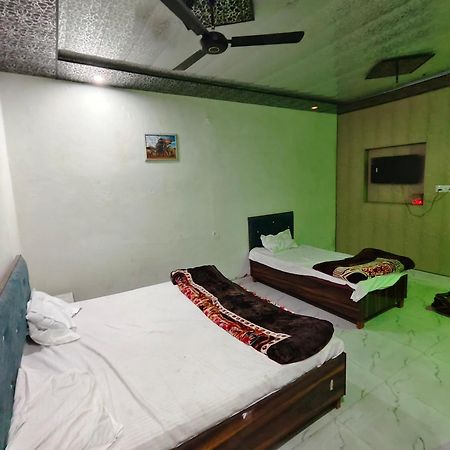 Anjani Garden Hotel And Restaurant Jhusi Экстерьер фото